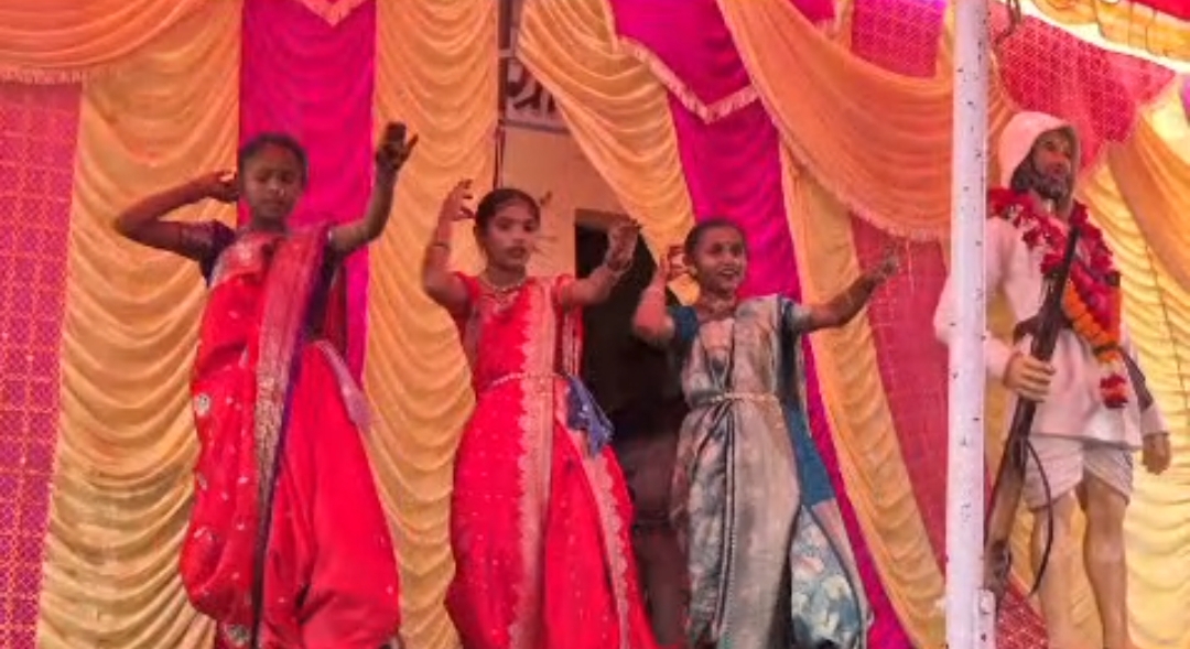सायखेड येथे जागतिक आदिवासी दीन उत्साहात साजरा